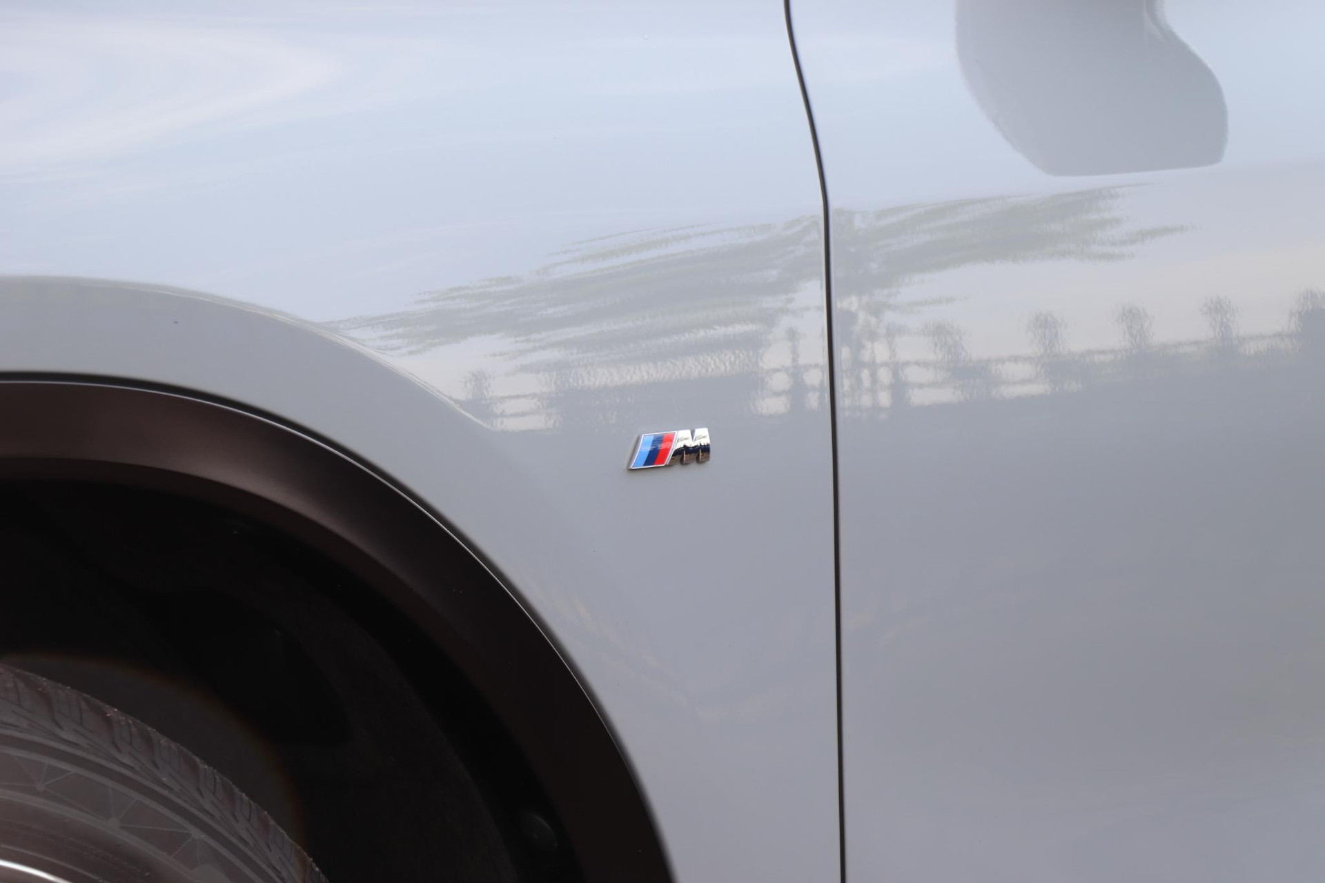 46428197-18.jpg