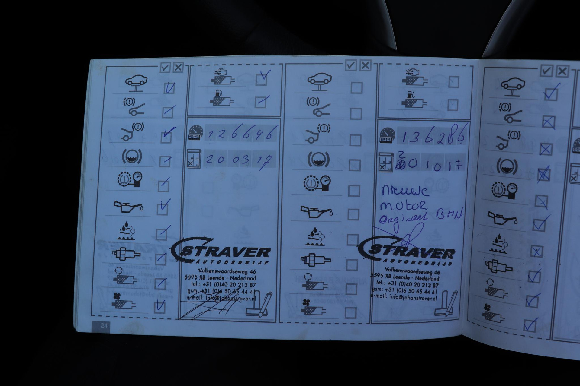 46468729-57.jpg